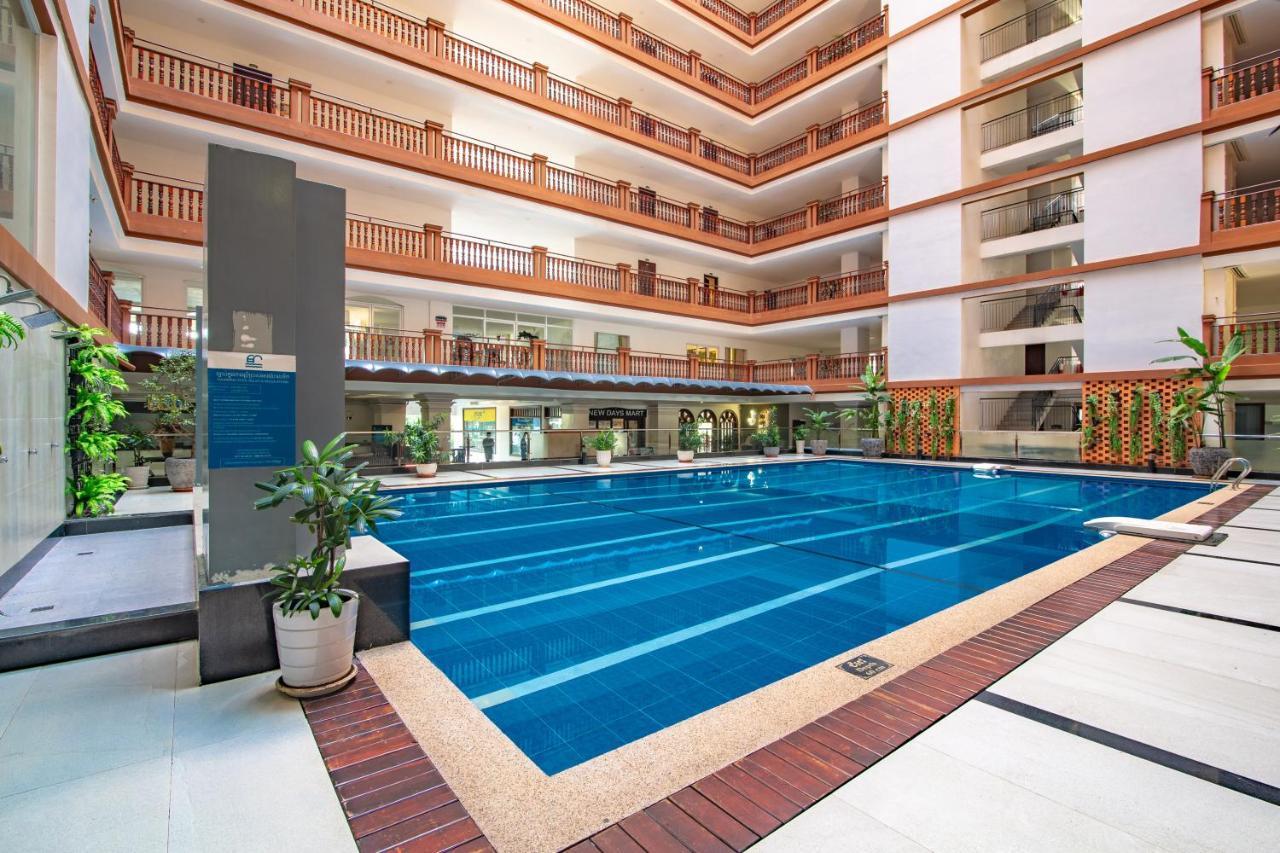 Mekongview 2 Condotel Phnom Pen Exterior foto